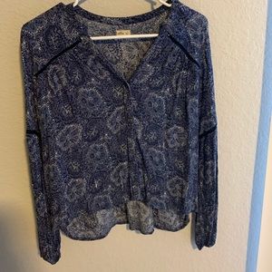 Long sleeve high low shirt